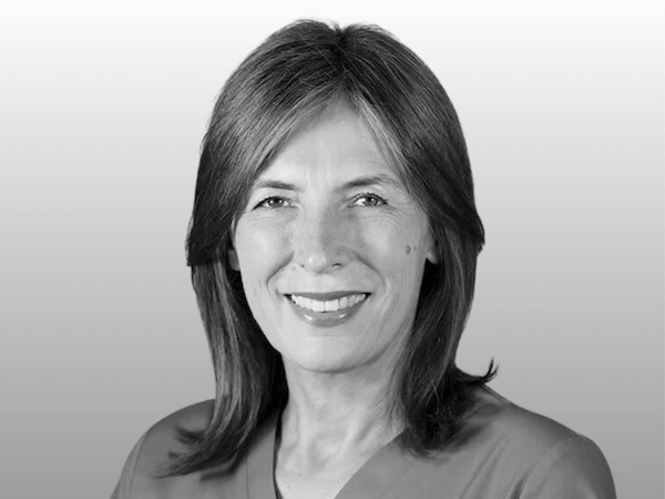 Dr Iwona Nasterska